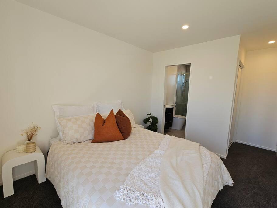 Cosy Central Home - Walk To Cbd & Free Escooters! Christchurch Extérieur photo