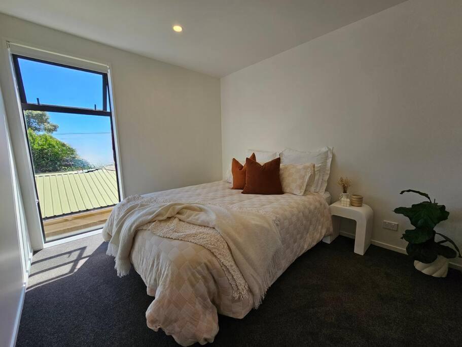 Cosy Central Home - Walk To Cbd & Free Escooters! Christchurch Extérieur photo